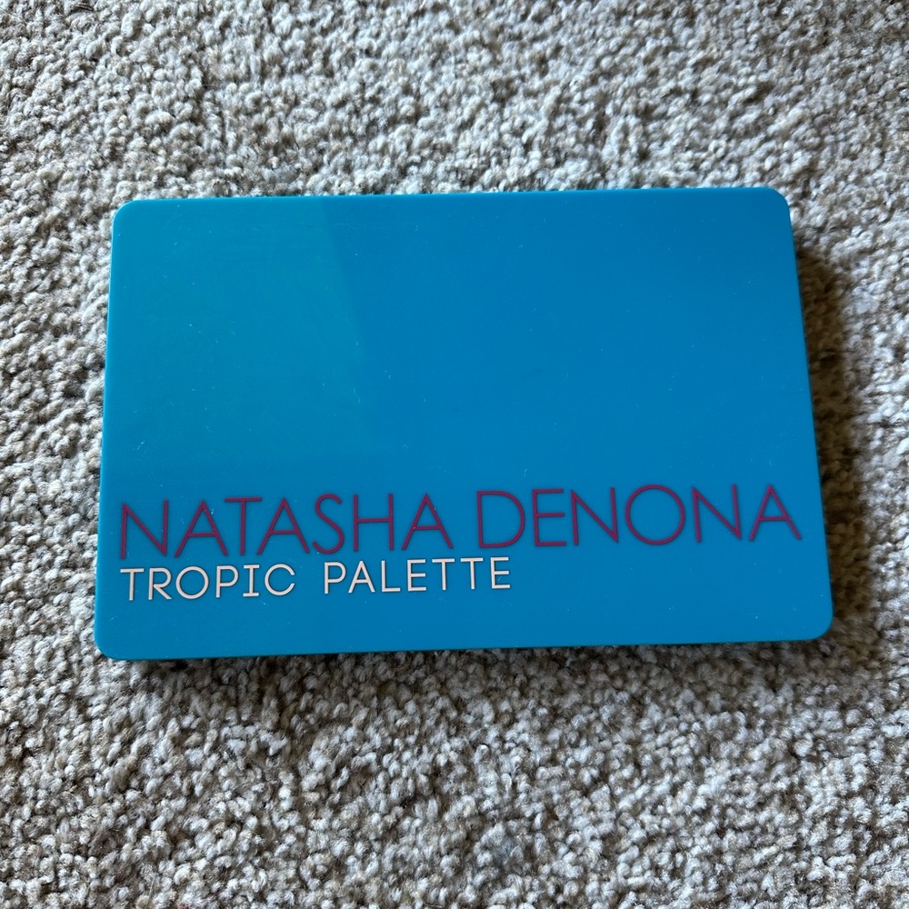 Brand new rare Natasha Denona Blue Tropic Palette